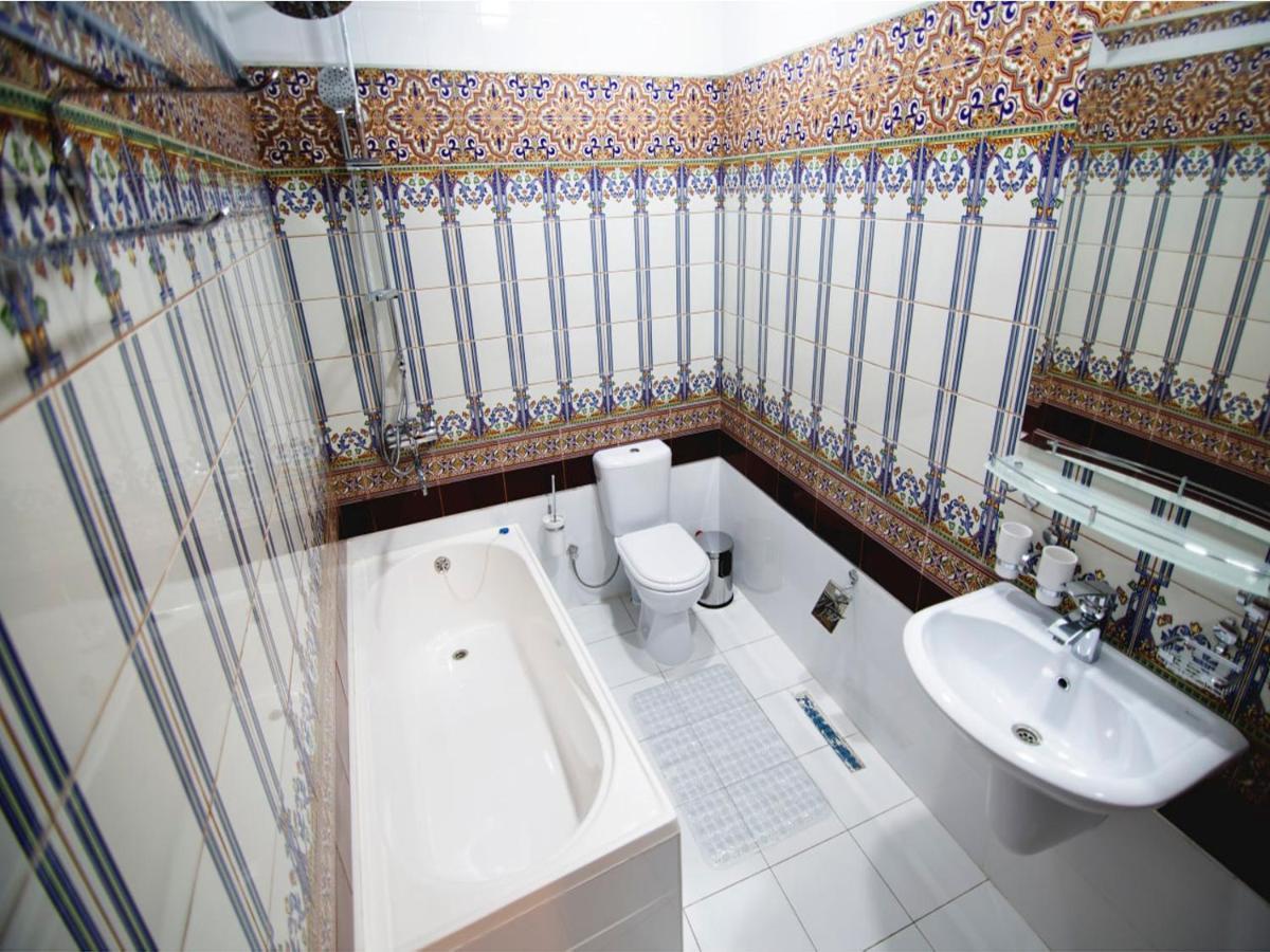 Labi Rud Hotel Premium Бухара Экстерьер фото