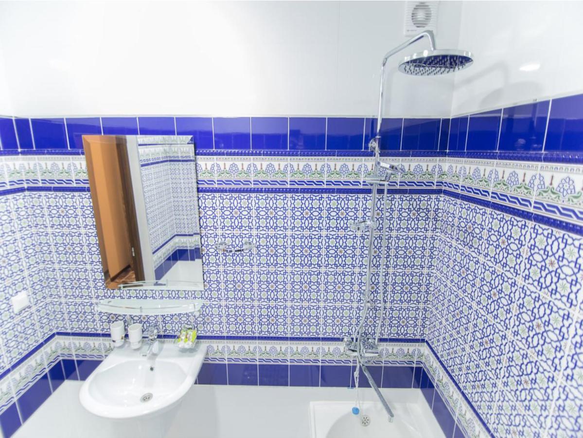 Labi Rud Hotel Premium Бухара Экстерьер фото
